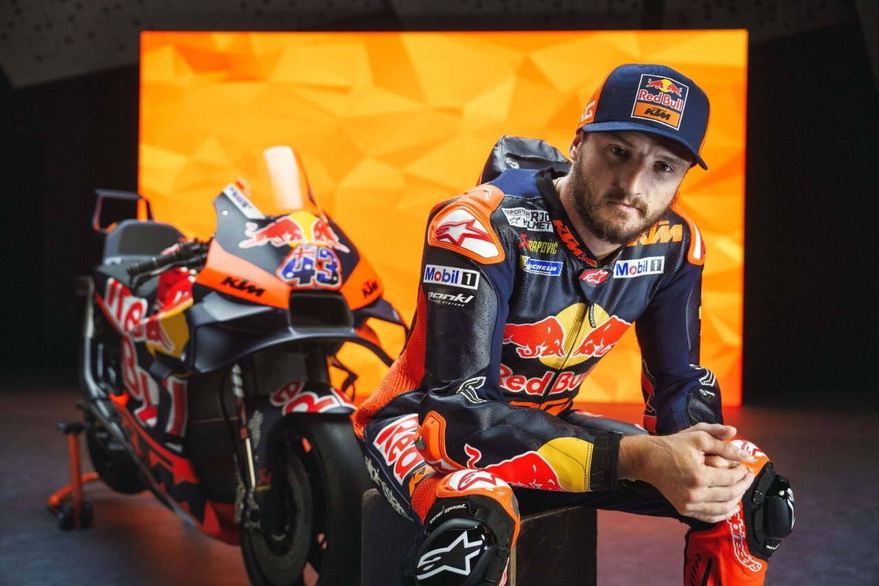 MotoGP: Red Bull KTM Factory Racing 2024, giù il velo!